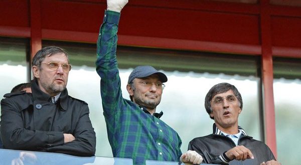 Анжи меняет курс