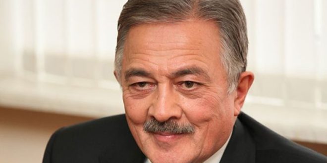 Камиль Исхаков