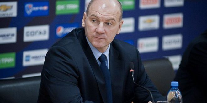 Андрей Николишин