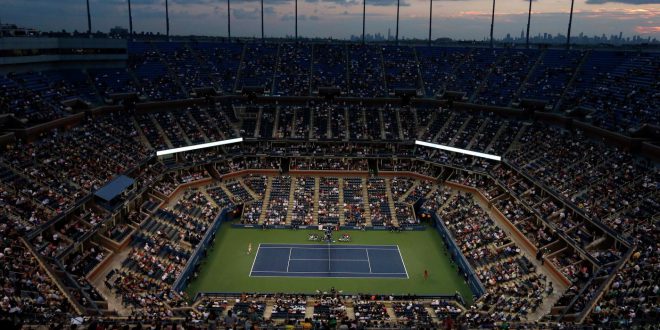 Теннисный корт