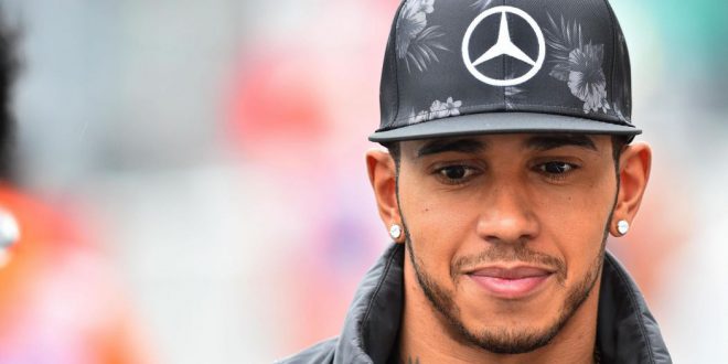 Льюис Хэмилтон