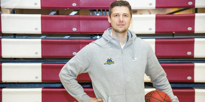 Доналдас Кайрис