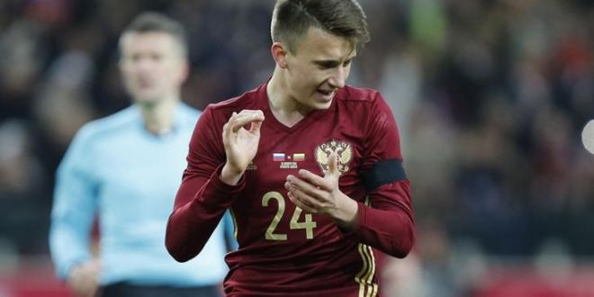 Александр Головин