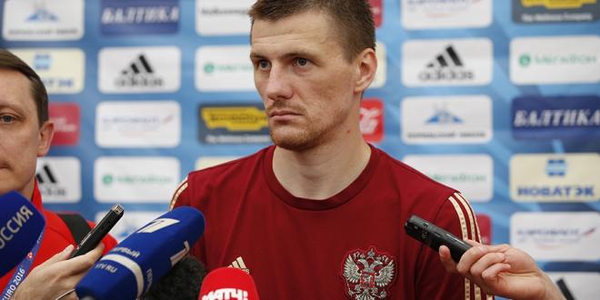 Олег Иванов