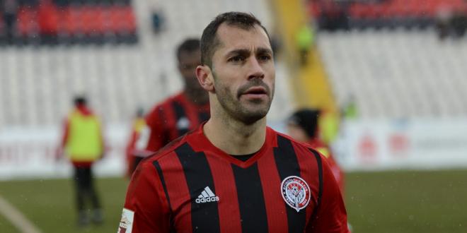 Петар Занев