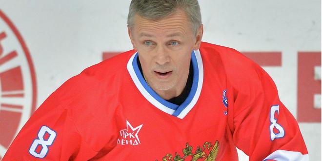 Игорь Ларионов