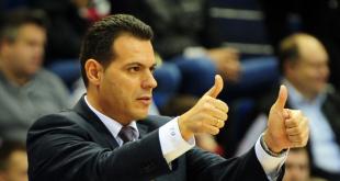 Димитрис Итудис