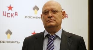 Владимир Петров