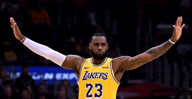 Леброн Джеймс