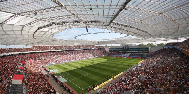 Байер Локомотив