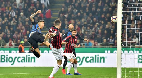 Милан Интер