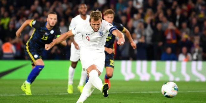 Англия Косово