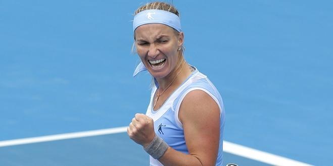 Прогноз и ставка на теннисный матч Светлана Кузнецова — Камилла Джорджи