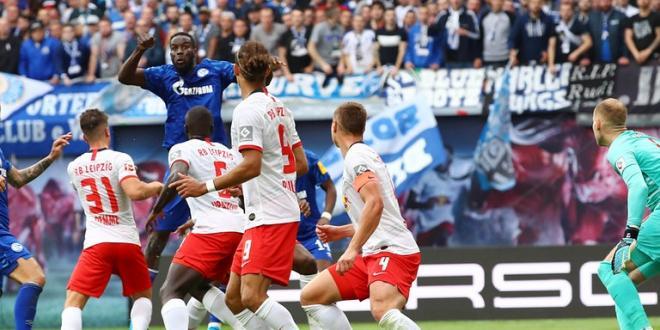 Шальке Лейпциг